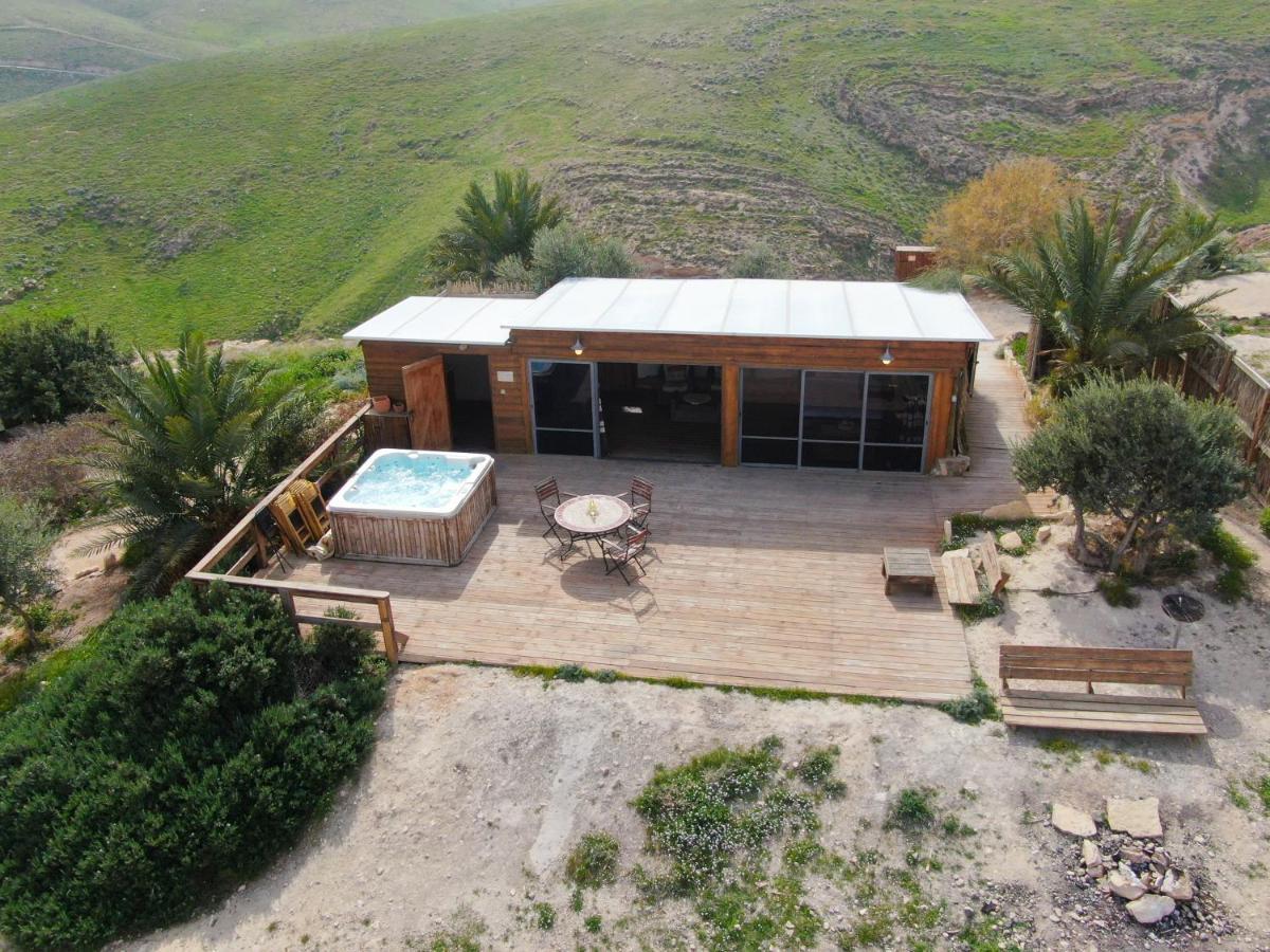 Genesis Land Desert Hospitality Kfar Adumim Dış mekan fotoğraf