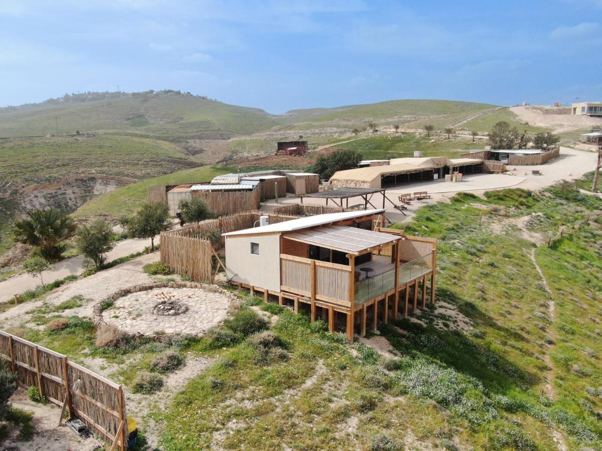 Genesis Land Desert Hospitality Kfar Adumim Dış mekan fotoğraf